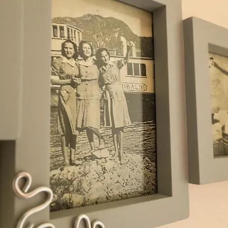 Rivacanze Lägenhet *